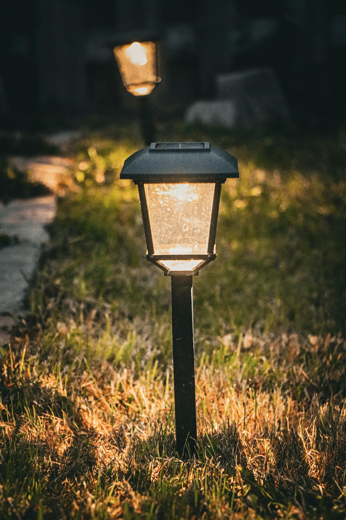Outdoor solar path light project case